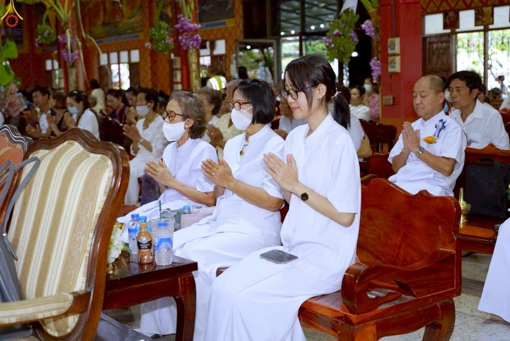 ภาพ No.272379:วันที่ 1 พฤศจิกายน พ.ศ. 2568 พิธีทอดกฐินสามัคคีทั่วไทย ณ วัดสุขวนาราม ต.ดอนรวก  อ.ดอนตูม จ.นครปฐม โดยคณะศิษยานุศิษย์ บูชาธรรม 81 ปี หลวงพ่อธัมมชโย