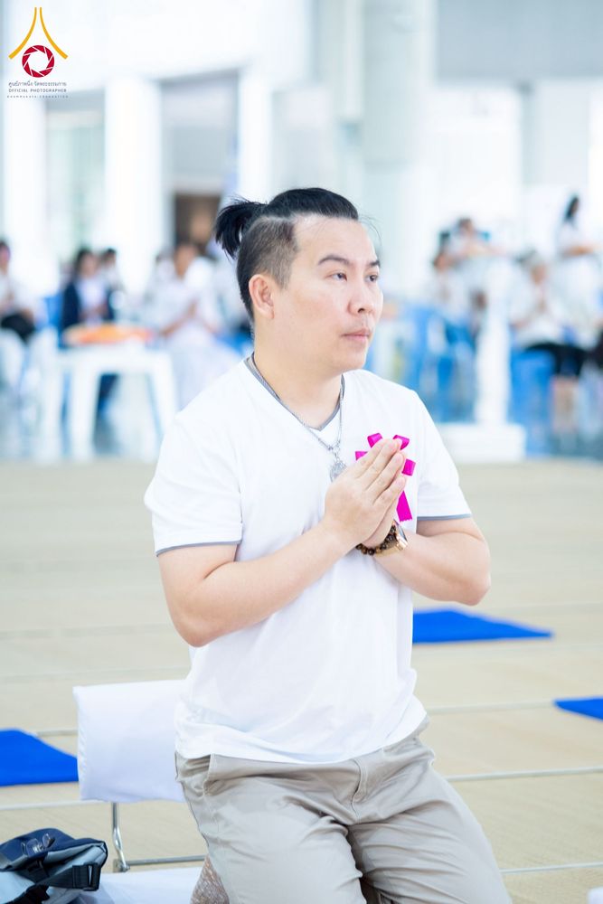 ภาพ No.268278:วันที่ 8 พฤศจิกายน พ.ศ. 2568 พิธีถวายภัตตาหารเมนูสวรรค์ เพื่อการบรรลุธรรม ณ หอฉันคุณยายอาจารย์ฯ วัดพระธรรมกาย