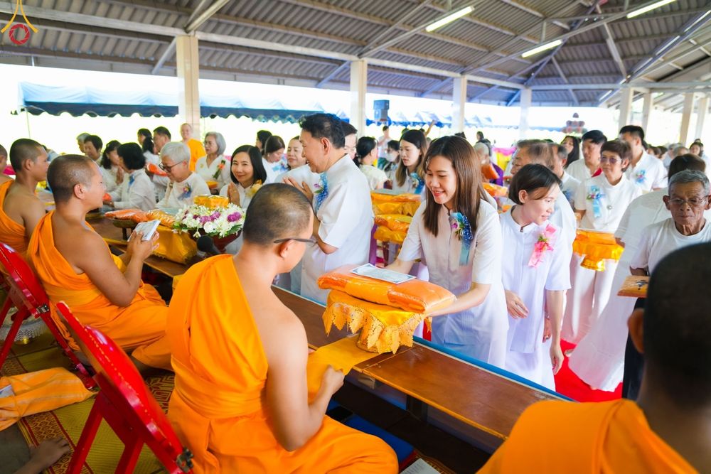 ภาพ No.94134:พิธีทอดกฐิน เพื่อสร้างกำแพงแก้วรอบวัด ณ วัดทุ่งเจริญธรรม อ.อมก๋อย จ.เชียงใหม่ วันที่ 10 พฤศจิกายน พ.ศ. 2566
