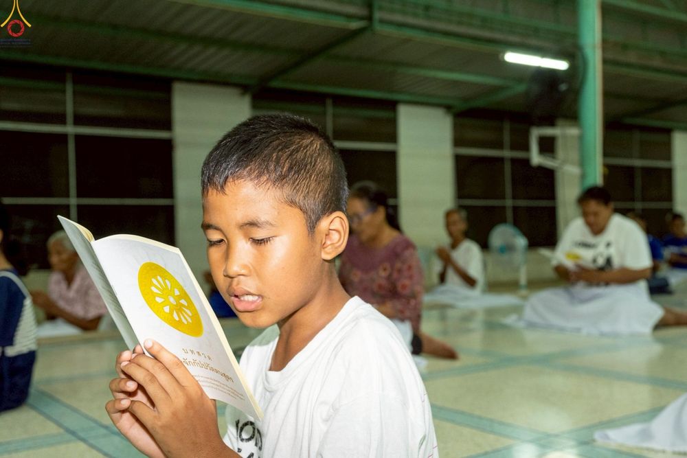 ภาพ No.235370:วันที่ 30-31 กรกฎาคม พ.ศ. 2568 วัดพระธรรมกาย มูลนิธิธรรมกาย ร่วมกับศูนย์ส่งเสริมศีลธรรมจังหวัดสุรินทร์ เปิดศูนย์พักพิงชั่วคราวเพื่อช่วยเหลือประชาชน ผู้อพยพจากเหตุปะทะกันตามแนวชายแดน ไทย-กัมพูชา ตั้งแต่วันที่ 24 กรกฎาคม พ.ศ.2568 เป็นต้นไป