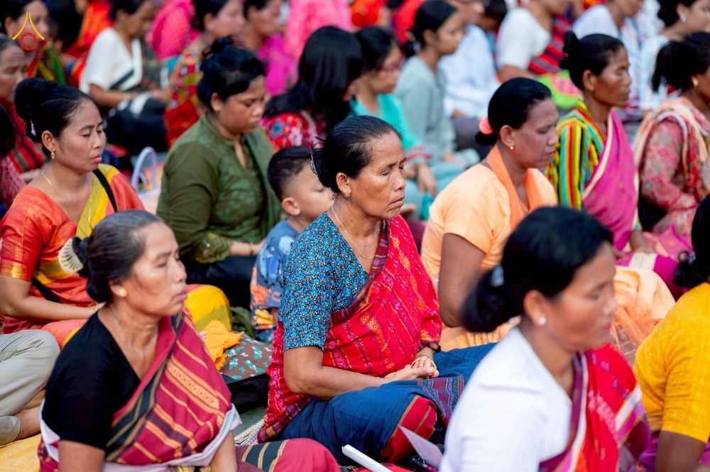 ภาพ No.257554:วันที่ 17 ตุลาคม พ.ศ. 2568 พิธีทอดกฐินสมทบวัดกัลยาณมิตรต่างประเทศ  บูชาธรรม 81 ปี หลวงพ่อธัมมชโย ณ ศูนย์ปฏิบัติธรรมไมตรีปูร์ เมืองคาร์การชารี ประเทศบังกลาเทศ 