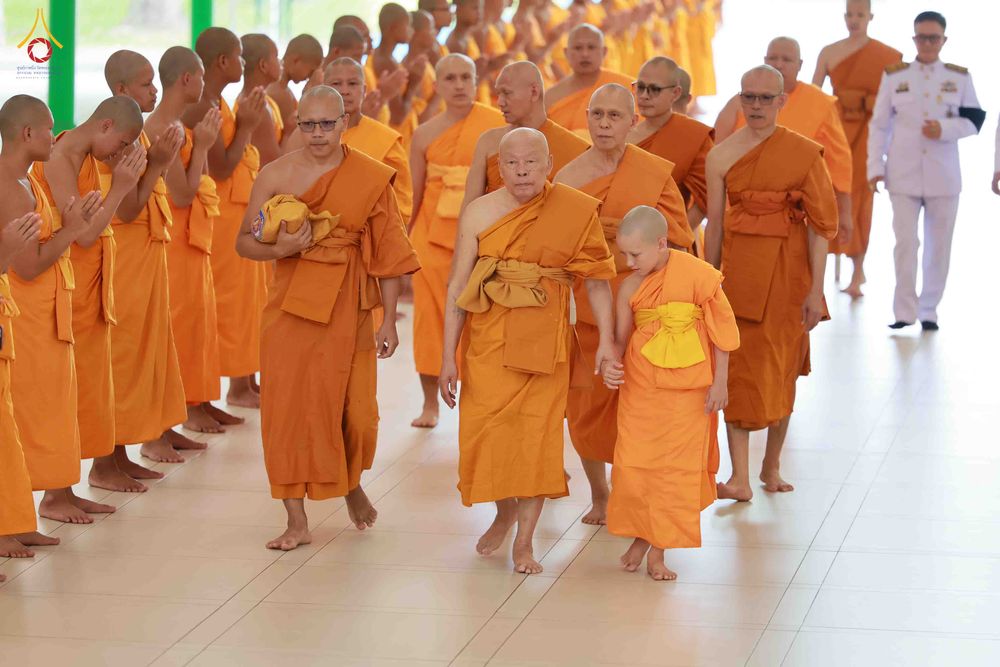 ภาพ No.341864:วันพุธที่ 29 กรกฎาคม พ.ศ. 2569 พิธีอุปสมบทสามเณรประโยค 9 นาคในพระบรมราชานุเคราะห์ ณ โบสถ์พระไตรปิฏก วัดพระธรรมกาย