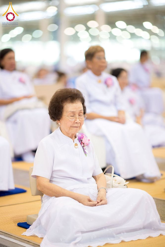 ภาพ No.261341:วันอาทิตย์ที่ 5 ตุลาคม พ.ศ. 2568 พิธีจุดเทียนใจ ไฟนิรันด์ อนันตชัย ณ สภาธรรมกายสากล วัดพระธรรมกาย