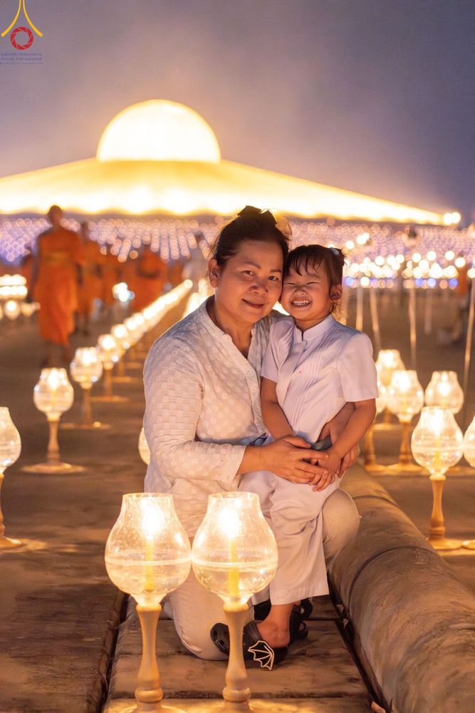 ภาพ No.125150:พิธีเวียนประทักษิณและจุดมาฆประทีป (ชุดที่ 2) ในวันมาฆบูชา เสาร์ที่ 24 กุมภาพันธ์ พ.ศ. 2567 ณ พระมหาธรรมกายเจดีย์ วัดพระธรรมกาย