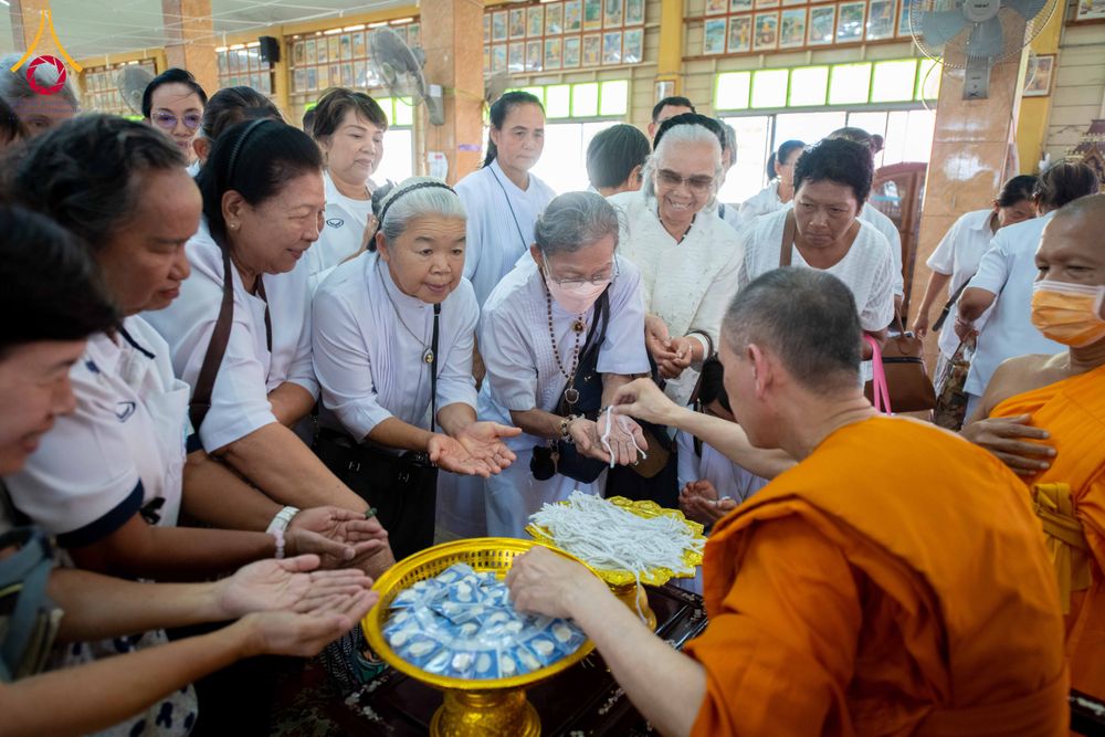 ภาพ No.305050:วันที่ 28 มกราคม พ.ศ. 2569 พิธีทอดผ้าป่าทำนุบำรุงศาสนสถาน ณ วัดบางขัน อ.คลองหลวง จ.ปทุมธานี ในโครงการธรรมยาตรา กตัญญูบูชา มหาปูชนียาจารย์ พระมงคลเทพมุนี(สด จนฺทสโร) พระผู้ปราบมาร อนุสรณ์สถาน 7 แห่ง ปีที่ 14