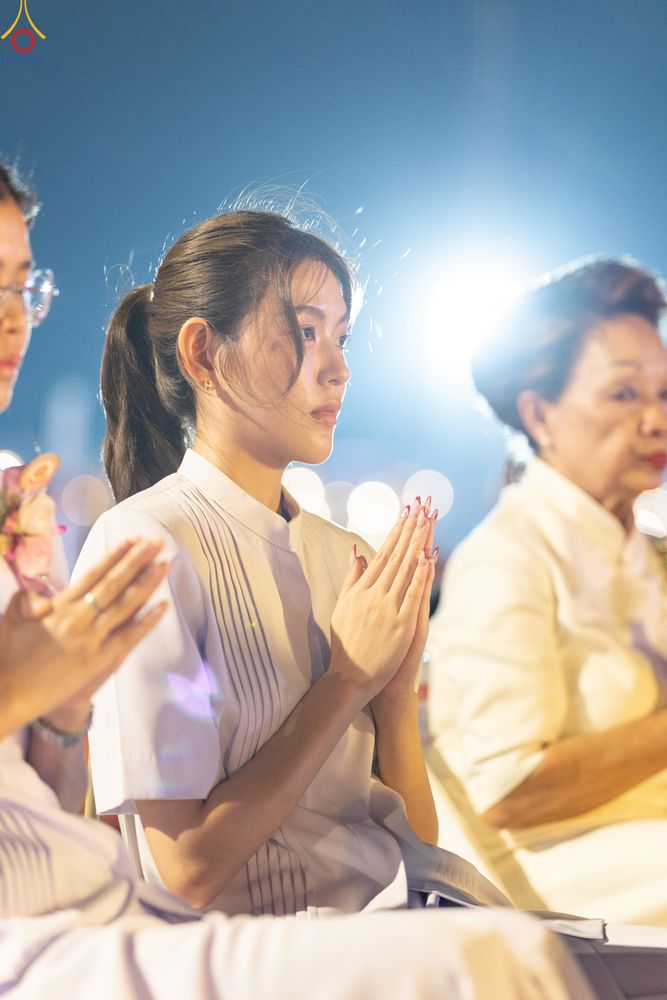 ภาพ No.324156:วันที่ 22 เมษายน พ.ศ.2569 (วันคุ้มครองโลก) พิธีถวายมหาสังฆทาน 40,000 กว่าวัดทั่วประเทศ ณ ลานธรรม พระมหาธรรมกายเจดีย์ วัดพระธรรมกาย