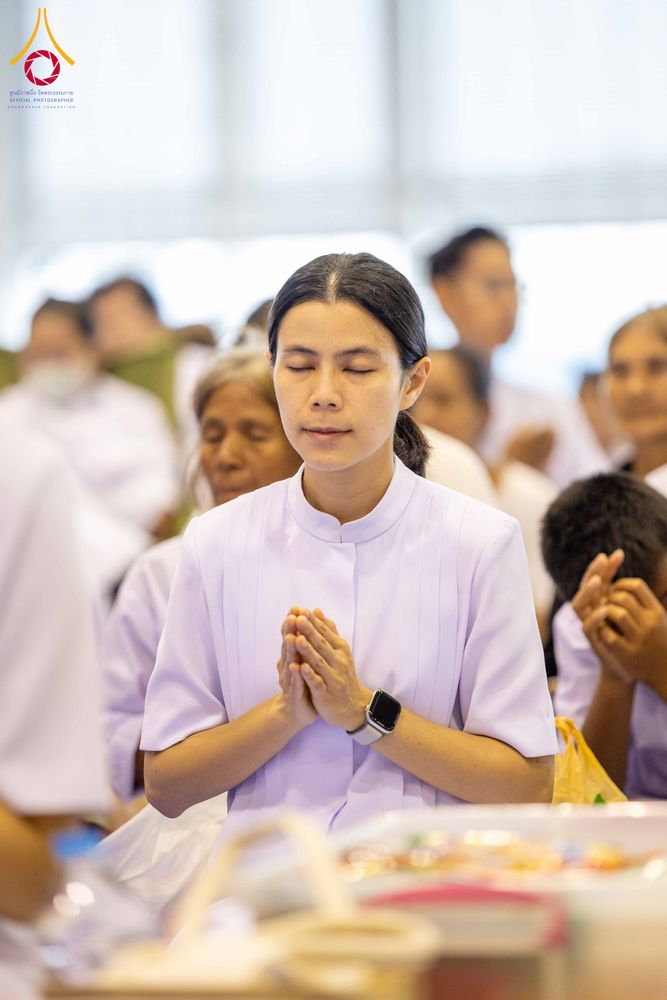 ภาพ No.308212:วันที่ 1  กุมภาพันธ์ พ.ศ. 2569 พิธีตักบาตรข้าวสารอาหารแห้ง ณ บ้านแก้วเรือนทองคุณยาย สภาธรรมกายสากล วัดพระธรรมกาย