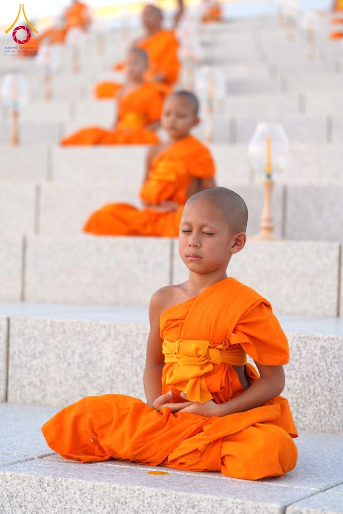 ภาพ No.312115:วันอังคารที่ 3 มีนาคม พ.ศ.2569 พิธีเวียนประทักษิณและจุดมาฆประทีป ณ ลานธรรมพระมหาธรรมกายเจดีย์ วัดพระธรรมกาย