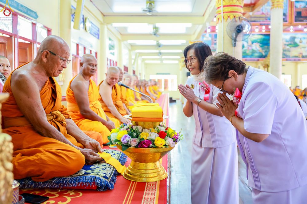 ภาพ No.288643:วันที่ 5 มกราคม พ.ศ. 2569 พิธีทอดผ้าป่าทำนุบำรุงศาสนสถาน ณ วัดตรีพาราสีมาเขต จ.พระนครศรีอยุธยา ในโครงการธรรมยาตรา กตัญญูบูชา มหาปูชนียาจารย์ พระมงคลเทพมุนี(สด จนฺทสโร) พระผู้ปราบมาร อนุสรณ์สถาน 7 แห่ง ปีที่ 14