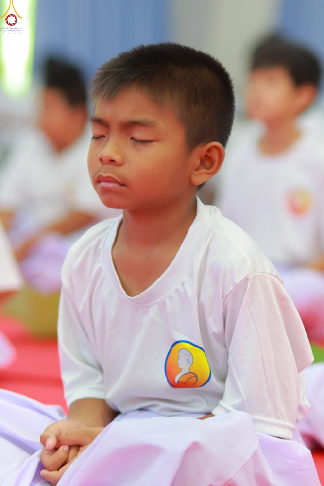 ภาพ No.320058:วันเสาร์ที่ 4 เมษายน 2569 พิธีตัดปอยผม ขอขมาผู้ปกครอง  มอบบาตร-ผ้าไตร และพิธีบรรพชาสามเณร 87 รูป  ณ ศูนย์ปฏิบัติธรรมระยอง(บ้านช่องลม)  ต.บางบุตร อ.บ้านค่าย จ.ระยอง