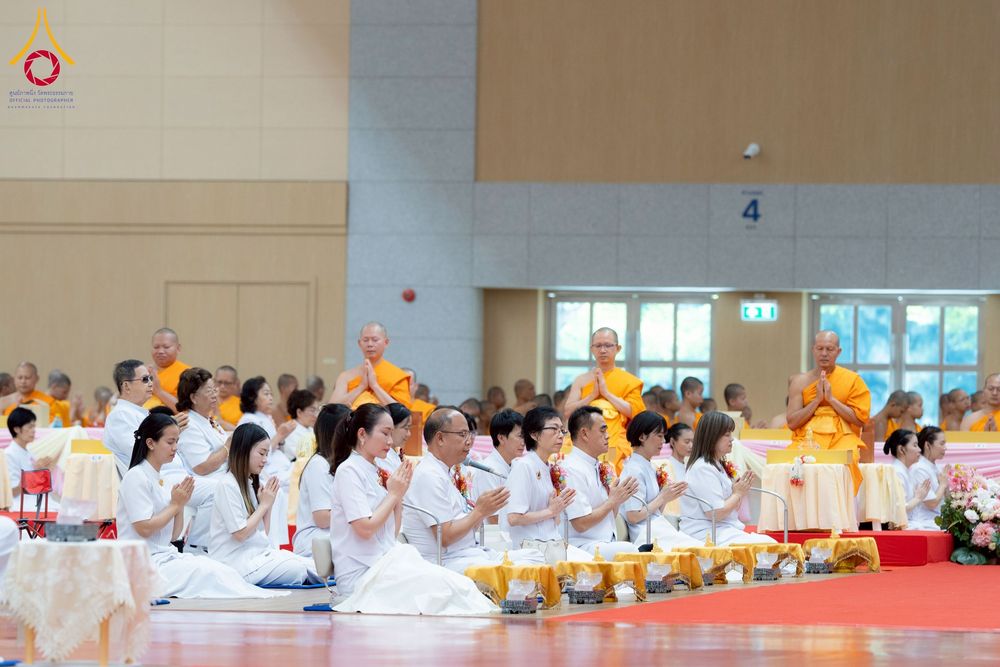 ภาพ No.272976:วันอาทิตย์ที่ 23 พฤศจิกายน พ.ศ.2568 พิธีมุทิตาสักการะ พระมหาเถระและพระเถระ ประจำปีพุทธศักราช 2568 ณ ห้องแก้วสารพัดนึก 2 สภาธรรมกายสากล  วัดพระธรรมกาย