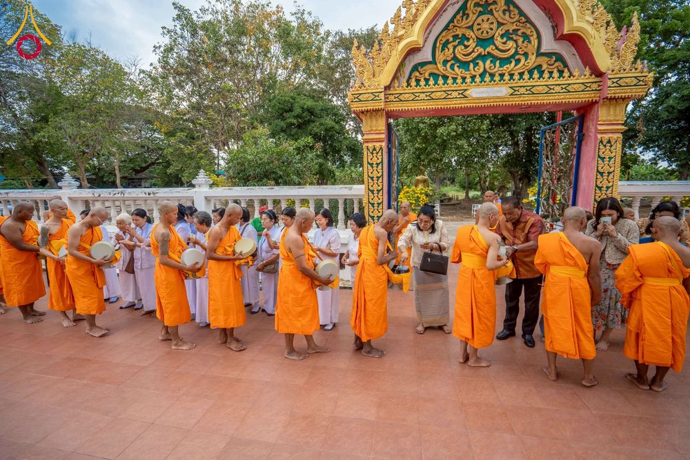 ภาพ No.278348:วันศุกร์ที่ 5 ธันวาคม พ.ศ. 2568 (วันพ่อแห่งชาติ) พิธีบรรพชาอุปสมบทหมู่ธรรมทายาท จำนวน 16 รูป โครงการบรรพชาอุปสมบทหมู่ รุ่นบูชาธรรมมหาปูชนียาจารย์ ประจำปี 2568  ณ ศูนย์ปฏิบัติธรรมและอบรมเยาวชนพระนครศรีอยุธยา จ.พระนครศรีอยุธยา