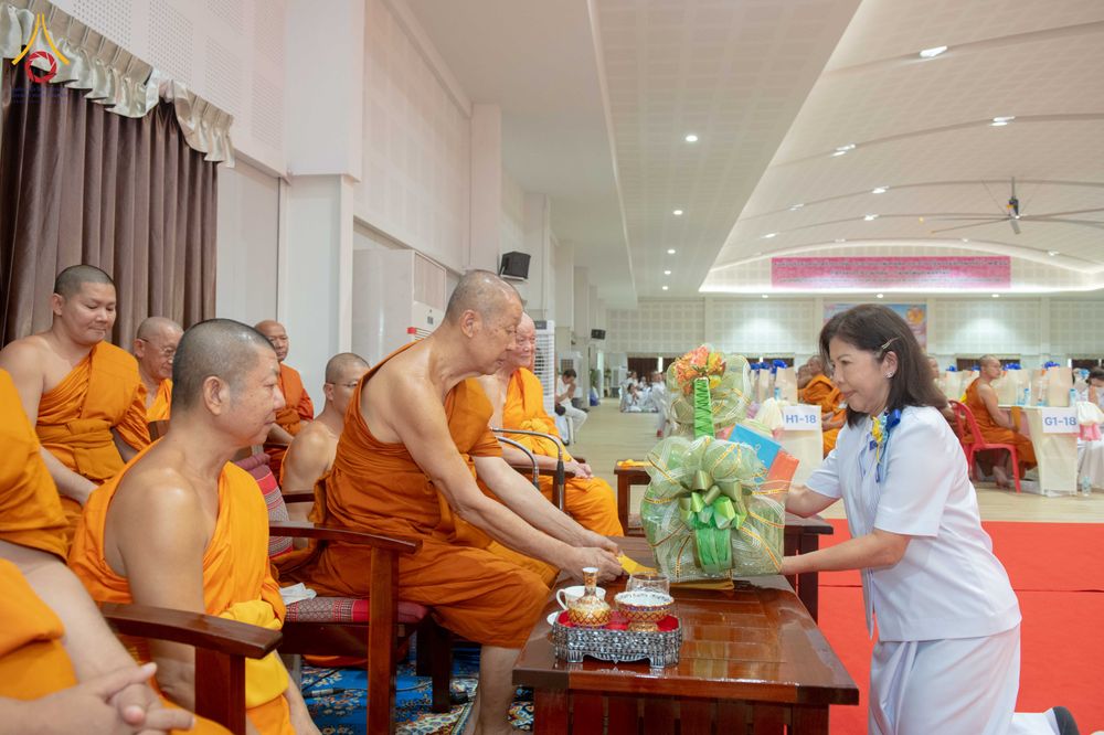 ภาพ No.342702:วันเสาร์ที่ 8 สิงหาคม พ.ศ. 2569  พิธีทักษิณานุปทาน แด่บรรพชนตระกูลผ่องสวัสดิ์และหมู่ญาติที่ล่วงลับไปแล้ว ครั้งที่ 21 ณ พระมหาเจดีย์ทัตตชีโว ศูนย์อบรมเยาวชนกาญจนบุรี