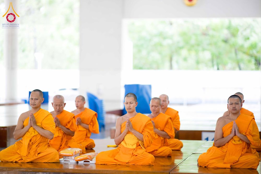 ภาพ No.329949:วันที่ 23 พฤษภาคม พ.ศ. 2569 พิธีถวายภัตตาหารเมนูสวรรค์ เพื่อการบรรลุธรรม ณ หอฉันคุณยายอาจารย์ฯ วัดพระธรรมกาย จังหวัดปทุมธานี