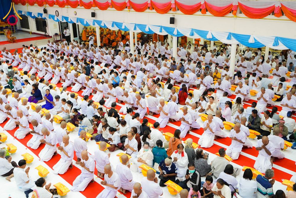 ภาพ No.281173:วันที่ 4 ธันวาคม พ.ศ. 2568 พิธีบรรพชาสามเณร ในโครงการบวชบูชาธรรมมหาปูชนียาจารย์  ณ วัดกลางพระอารามหลวง จังหวัดบุรีรัมย์