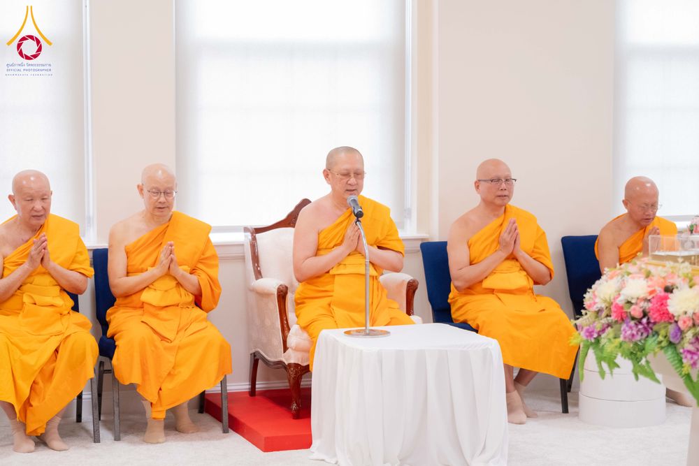 ภาพ No.319188:วันที่ 29 มีนาคม พ.ศ.2569 พิธีอัญเชิญรูปหล่อพระมงคลเทพมุนี (สด จนฺทสโร) ประดิษฐาน ณ ห้องปฏิบัติธรรม “มงคลรัตนโชติ”  วัดพระธรรมกายชิคาโก ประเทศสหรัฐอเมริกา