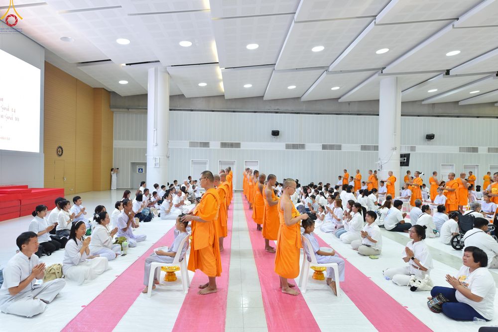 ภาพ No.316854:วันเสาร์ที่ 28 มีนาคม พ.ศ.2569 พิธีปลงผมนาคธรรมทายาท โครงการสามเณรยุวธรรมทายาท รุ่นที่ 34 โครงการสามเณรมัชฌิมธรรมทายาท รุ่นที่ 30 ณ มหารัตนวิหารคด 13 วัดพระธรรมกาย