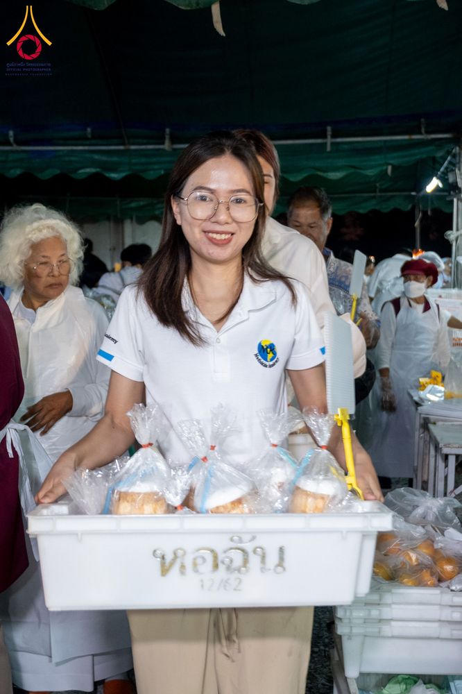 ภาพ No.300988:วันที่ 23 มกราคม พ.ศ. 2569 พิธีถวายภัตตาหารเป็นสังฆทาน แด่พระธรรมยาตรา ณ อนุสรณ์สถานบางปลา วัดบางปลา อำเภอบางเลน จังหวัดนครปฐม ในโครงการธรรมยาตรา กตัญญูบูชา มหาปูชนียาจารย์ พระมงคลเทพมุนี(สด จนฺทสโร) พระผู้ปราบมาร อนุสรณ์สถาน 7 แห่ง ปีที่ 14