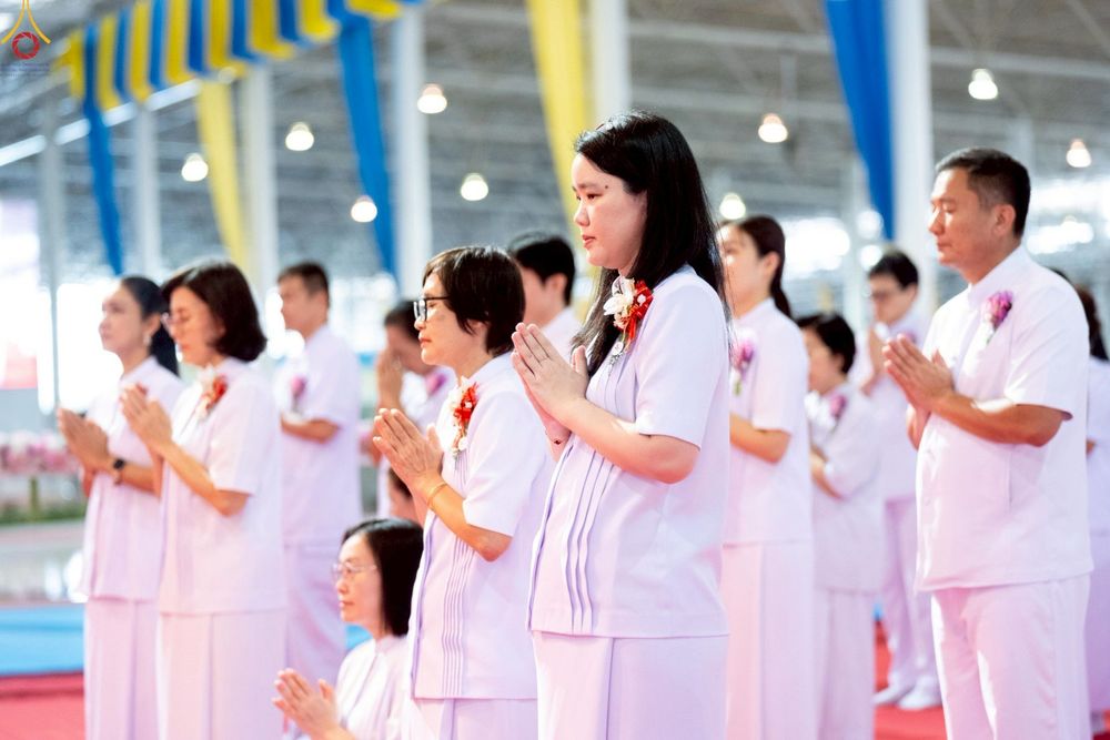 ภาพ No.249537:วันที่ 28 กันยายน พ.ศ. 2568 พิธีจุดเทียนใจ ไฟนิรันด์ อนันตชัย ณ สภาธรรมกายสากล วัดพระธรรมกาย