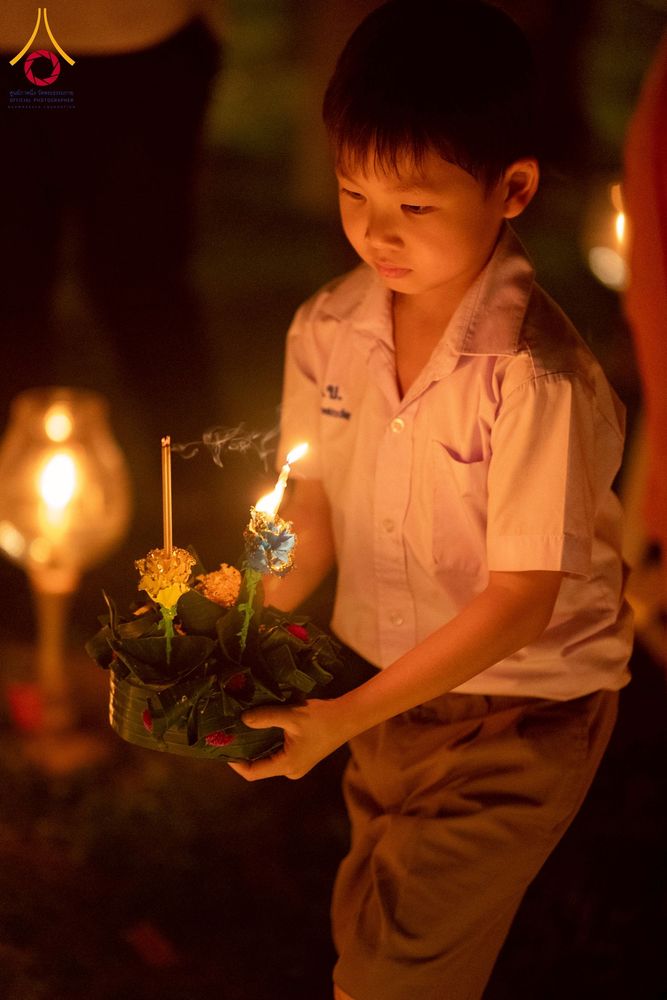 ภาพ No.266391:วันพุธที่ 5 พฤศจิกายน พ.ศ. 2568 (วันพระ ขึ้น 15 ค่ำ เดือน 12) พิธีลอยกระทงธรรม  ณ สระมหาเศรษฐีทะเลบุญ มหาวิหารพระมงคลเทพมุนี วัดพระธรรมกาย จ.ปทุมธานี