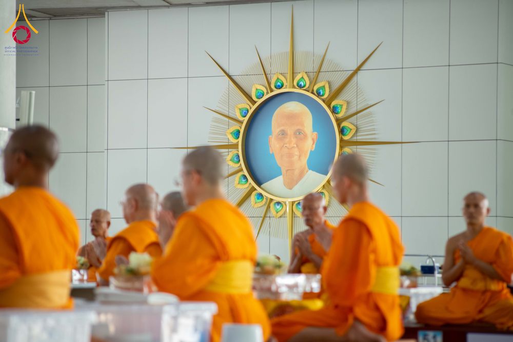 ภาพ No.315411:วันที่ 20 มีนาคม พ.ศ. 2569 พิธีเจริญพระพุทธมนต์ เนื่องในวาระอายุวัฒนมงคล 75 ปี พระเดชพระคุณพระภาวนาธรรมวิเทศ วิ. (ภูเบศ ฌานาภิญโญ) ผู้ช่วยเจ้าอาวาสวัดพระธรรมกาย และเจ้าอาวาสวัดพระธรรมกายเบเนลักซ์ ประเทศเบลเยียม  ณ หอฉันคุณยายอาจารย์ฯ วัดพระธรรมกาย