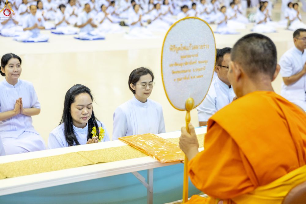 ภาพ No.339672:วันที่ 18 กรกฎาคม พ.ศ.2569 วันมหารำลึก ครั้งที่ 36 ณ ห้องแก้วสารพัดนึก 1 วัดพระธรรมกาย