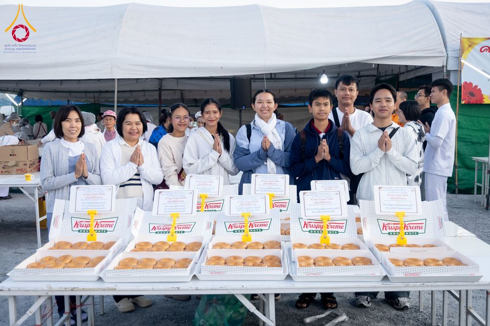 ภาพ No.291335:วันที่ 10 มกราคม พ.ศ. 2569 พิธีถวายภัตตาหารเป็นสังฆทาน แด่พระธรรมยาตรา ณ อนุสรณ์สถานคลองบางนางแท่น อ.สามพราน จ.นครปฐม ในโครงการธรรมยาตรา กตัญญูบูชา มหาปูชนียาจารย์ พระมงคลเทพมุนี(สด จนฺทสโร) พระผู้ปราบมาร อนุสรณ์สถาน 7 แห่ง ปีที่ 14