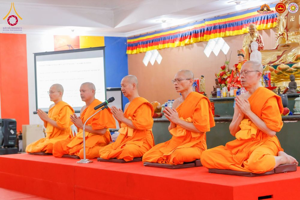 ภาพ No.284507:วันพุธที่ 17  ธันวาคม พ.ศ.2568  พิธีบวชอุบาสิกาแก้ว อินโดนีเซีย ณ ประเทศอินโดนีเซีย