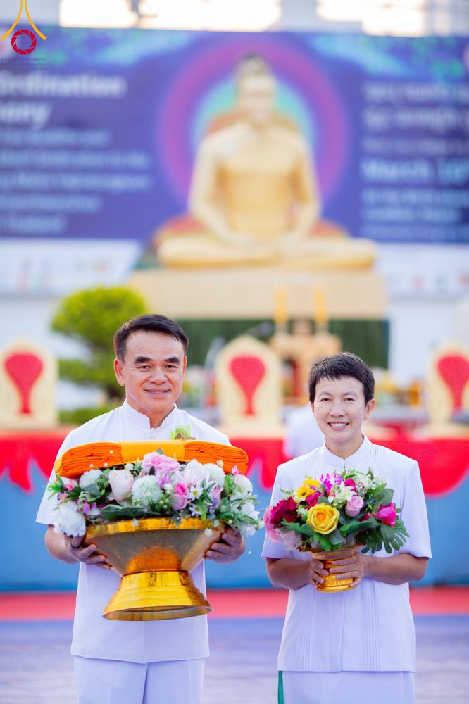 ภาพ No.314052:วันจันทร์ที่ 16 มีนาคม พ.ศ. 2569 พิธีเวียนเทียนประทักษิณ และพิธีบรรพชาสามเณร 500 รูป ณ วิหารมายาเทวี ประเทศเนปาล