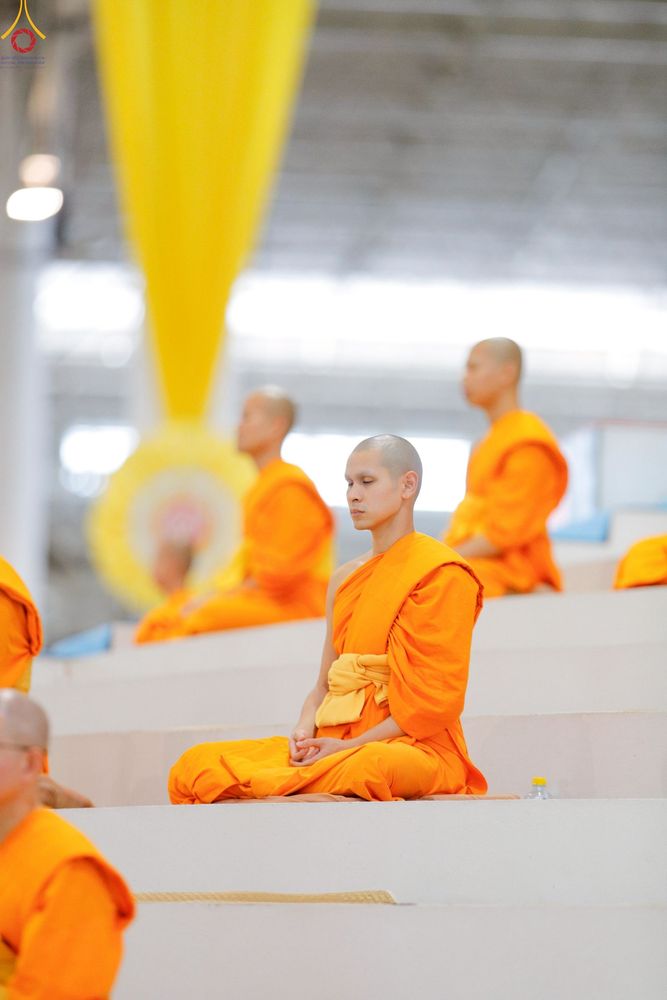 ภาพ No.243592:วันอาทิตย์ที่ 7 กันยายน พ.ศ. 2568 พิธีบูชาครูผู้ค้นพบวิชชาธรรมกาย , พิธีบูชาข้าวพระ ณ สภาธรรมกายสากล วัดพระธรรมกาย