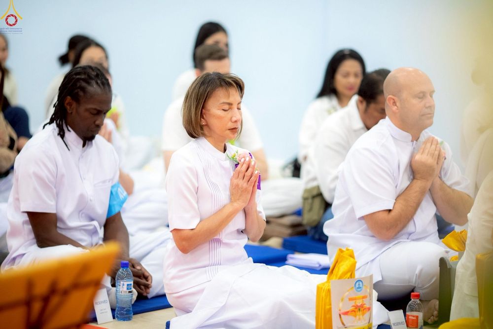 ภาพ No.270394:วันอาทิตย์ที่ 19 ตุลาคม พ.ศ. 2568 พิธีทอดกฐินสามัคคี เพื่อสถาปนากุฏิสงฆ์  น้อมถวายเป็นพุทธบูชาและบูชาธรรม แด่หลวงพ่อธัมมชโย ณ วัดพุทธเคปทาวน์  ประเทศสาธารณรัฐแอฟริกาใต้