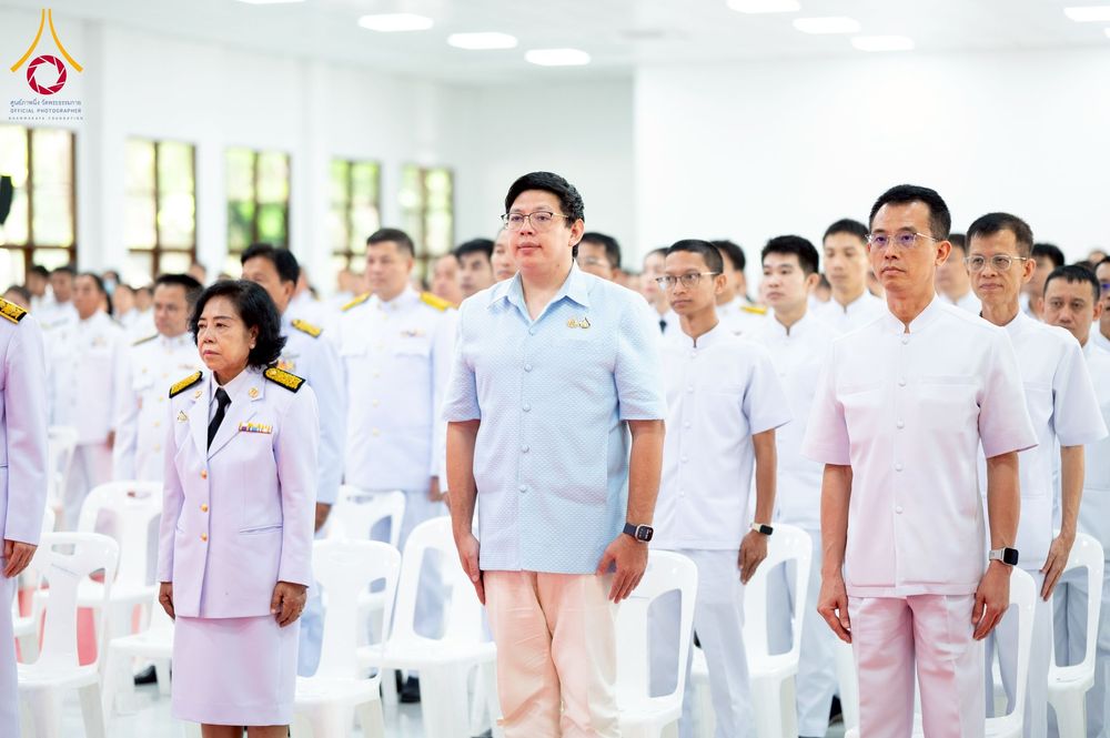 ภาพ No.237714:พิธีถวายเครื่องราชสักการะและวางพานพุ่ม และพิธีจุดเทียนถวายพระพรชัยมงคล เนื่องในโอกาสวันเฉลิมพระชนมพรรษา สมเด็จพระนางเจ้าสิริกิติ์ พระบรมราชินีนาถ พระบรมราชชนนีพันปีหลวง วันอังคารที่ 12 สิงหาคม พ.ศ. 2568  ณ อาคารปลูกศรัทธา 2 วัดพระธรรมกาย