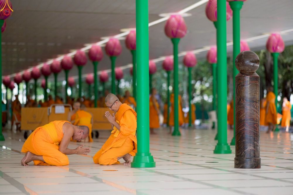 ภาพ No.250620:วันอังคารที่ 7 ตุลาคม พ.ศ. 2568 พิธีมหาปวารณาออกพรรษา ณ โบสถ์พระไตรปิฎก วัดพระธรรมกาย