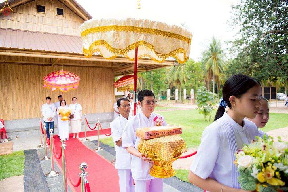 ภาพ No.263175:วันที่ 18 ตุลาคม พ.ศ. 2568 พิธีทอดกฐินสามัคคีเพื่อซื้อที่ดิน  สร้างอาคารครัวและโรงอาหาร  ห้องน้ำพร้อมโรงซักตากชาย-หญิง  และพิธีทอดกฐินสามัคคีทั่วไทย 30,000 วัด  ศูนย์ปฏิบัติธรรมนานาชาติทุ่งแสงธรรม  (Moonastery Meditation Center) ต.แสงอรุณ อ.ทับสะแก จ.ประ