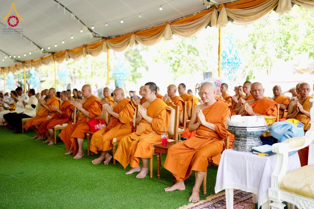 ภาพ No.274402:วันที่ 4 พฤศจิกายน พ.ศ. 2568 พิธีทอดกฐินสามัคคีทั่วไทย ณ วัดวังปลาสร้อย ต.ดอนคา อ.ท่าตะโก จ.นครสวรรค์ โดยคณะศิษยานุศิษย์ บูชาธรรม 81 ปี หลวงพ่อธัมมชโย