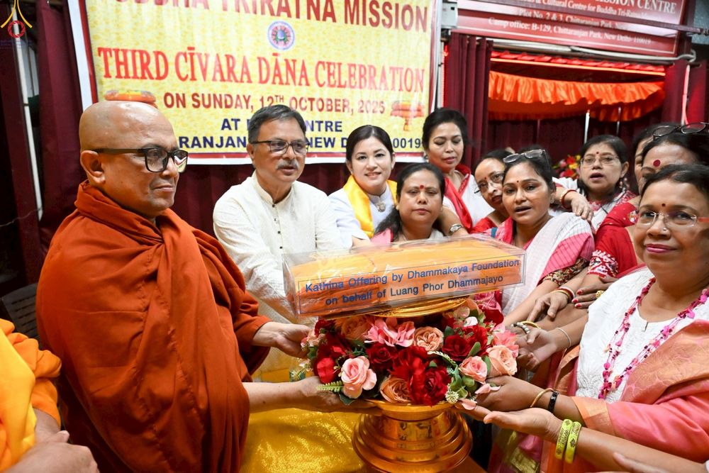 ภาพ No.263438:วันที่ 17 ตุลาคม พ.ศ. 2568 ทอดกฐินสมทบวัดต่างประเทศ ณ ศูนย์เผยแผ่พุทธรัตนะ กรุงเดลลี ประเทศอินเดีย 