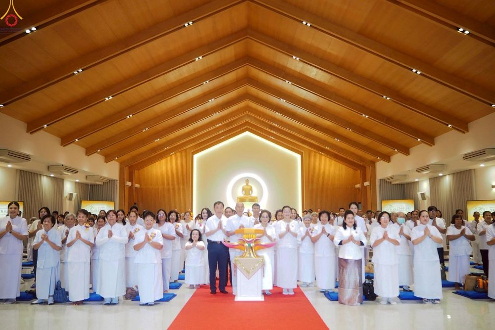 ภาพ No.268933:วันที่ 19 ตุลาคม พ.ศ. 2568 พิธีทอดกฐินสามัคคีทั่วไทย ณ ศูนย์ปฏิบัติธรรมอุทัยแสง ตำบลเกาะเทโพ อำเภอเมือง จังหวัดอุทัยธานี โดยคณะศิษยานุศิษย์ บูชาธรรม 81 ปี หลวงพ่อธัมมชโย