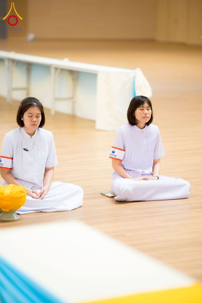 ภาพ No.270587:วันอาทิตย์ที่ 16 พฤศจิกายน พ.ศ. 2568 ถวายกองทุนโครงการอุปสมบทหมู่ 3,000 รูปทั่วไทย  รุ่นบูชาธรรมมหาปูชนียาจารย์ ณ ห้องแก้วสารพัดนึก 2 สภาธรรมกายสากล วัดพระธรรมกาย