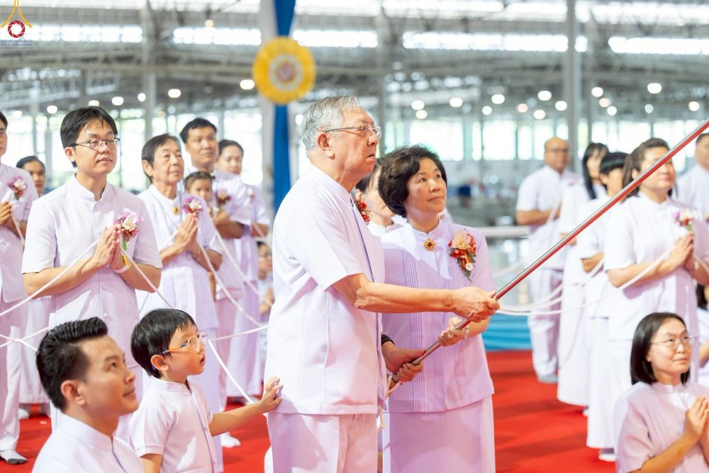 ภาพ No.240186:วันอาทิตย์ที่ 24 สิงหาคม พ.ศ. 2568 งานบุญวันอาทิตย์ พิธีจุดเทียนใจ ไฟนิรันด์ อนันตชัย ณ วัดพระธรรมกาย จ.ปทุมธานี