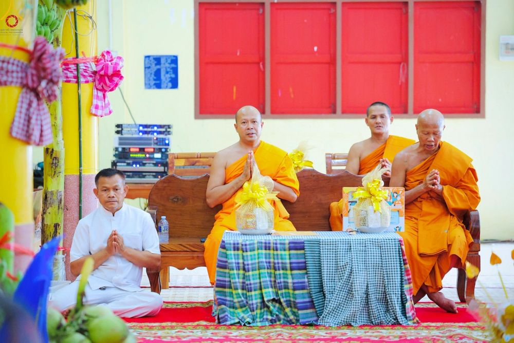 ภาพ No.272483:วันที่ 1 พฤศจิกายน พ.ศ. 2568 พิธีทอดกฐินสามัคคีทั่วไทย ณ วัดโคกสว่าง ต.สำพันตา อ.นาดี จ.ปราจีนบุรี โดยคณะศิษยานุศิษย์ บูชาธรรม 81 ปี หลวงพ่อธัมมชโย