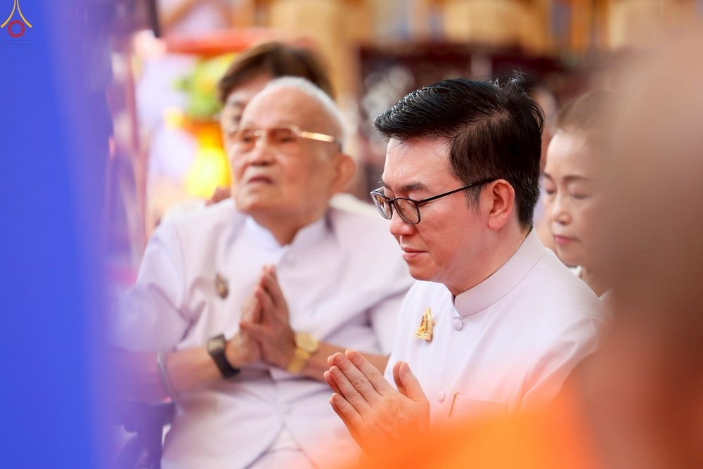 ภาพ No.252579:วันที่ 11 ตุลาคม พ.ศ. 2568 พิธีทอดกฐินสามัคคีทั่วไทย 30,000 วัด โดยคณะศิษยานุศิษย์ บูชาธรรม 81 ปี หลวงพ่อธัมมชโย ณ วัดมงคลพุกการาม ต. คลองสี่  อ.คลองหลวง จ.ปทุมธานี