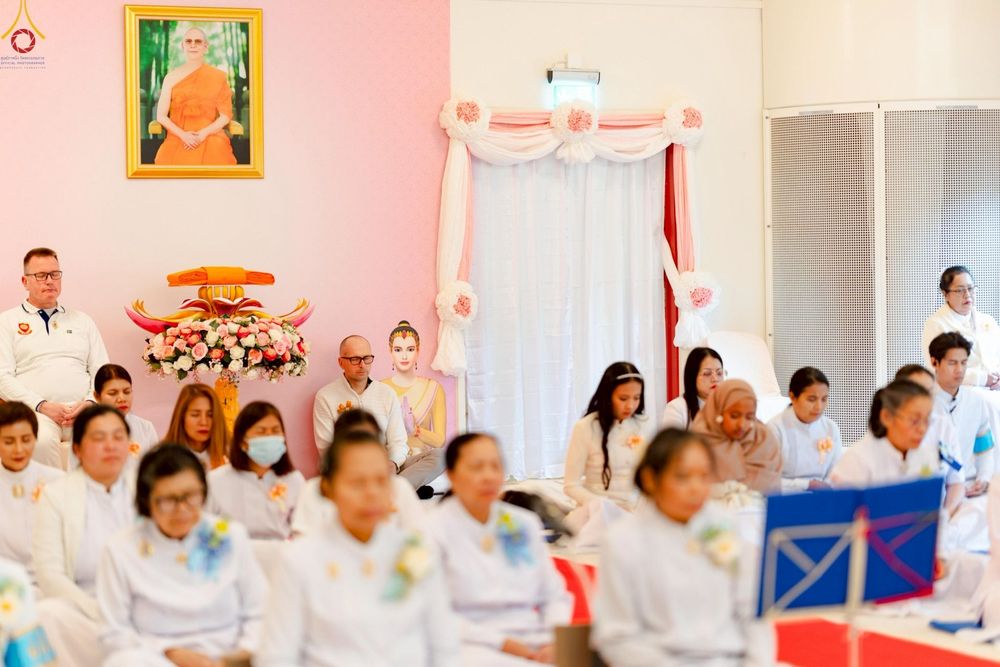 ภาพ No.260661:วันอาทิตย์ที่ 19 ตุลาคม พ.ศ. 2568 พิธีทอดกฐิน วัดพระธรรมกายสตอกโฮล์ม ประเทศสวีเดน 