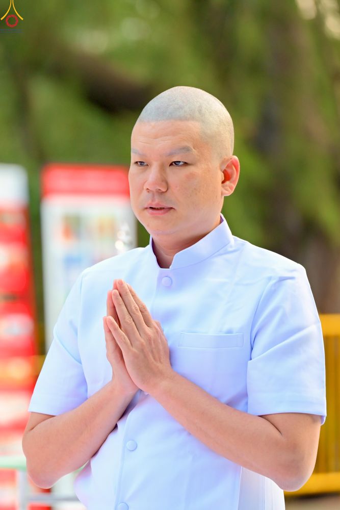 ภาพ No.280744:วันที่ 28 ธันวาคม พ.ศ. 2568 พิธีอุปสมบท โครงการอุปสมบทหมู่ ๘๑ ปี บูชาธรรมหลวงพ่อธัมมชโย ณ สมาคมพุทธ เขตตงช้ง เขตบริหารพิเศษฮ่องกง