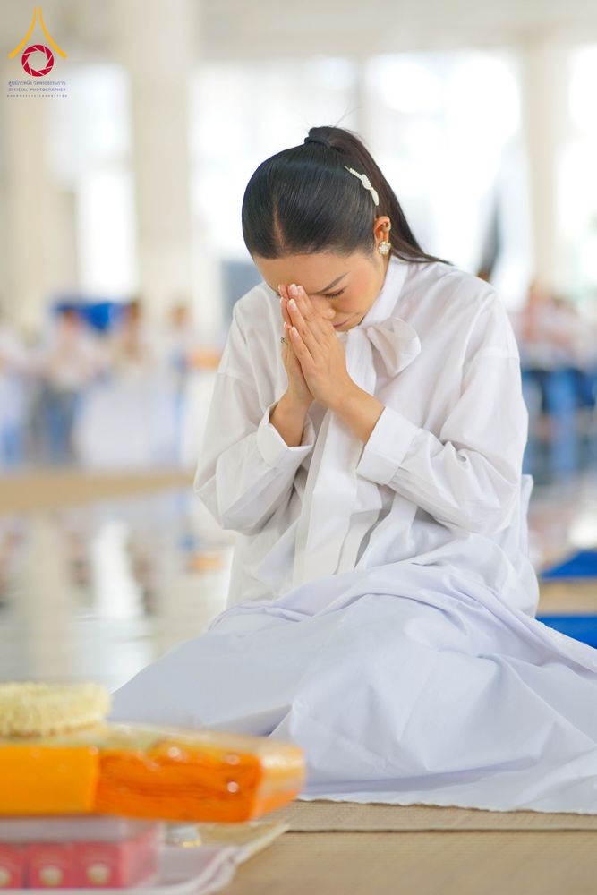 ภาพ No.315448:วันที่ 21 มีนาคม พ.ศ. 2569 พิธีถวายภัตตาหารเมนูสวรรค์ เพื่อการบรรลุธรรม ณ หอฉันคุณยายอาจารย์ฯ วัดพระธรรมกาย