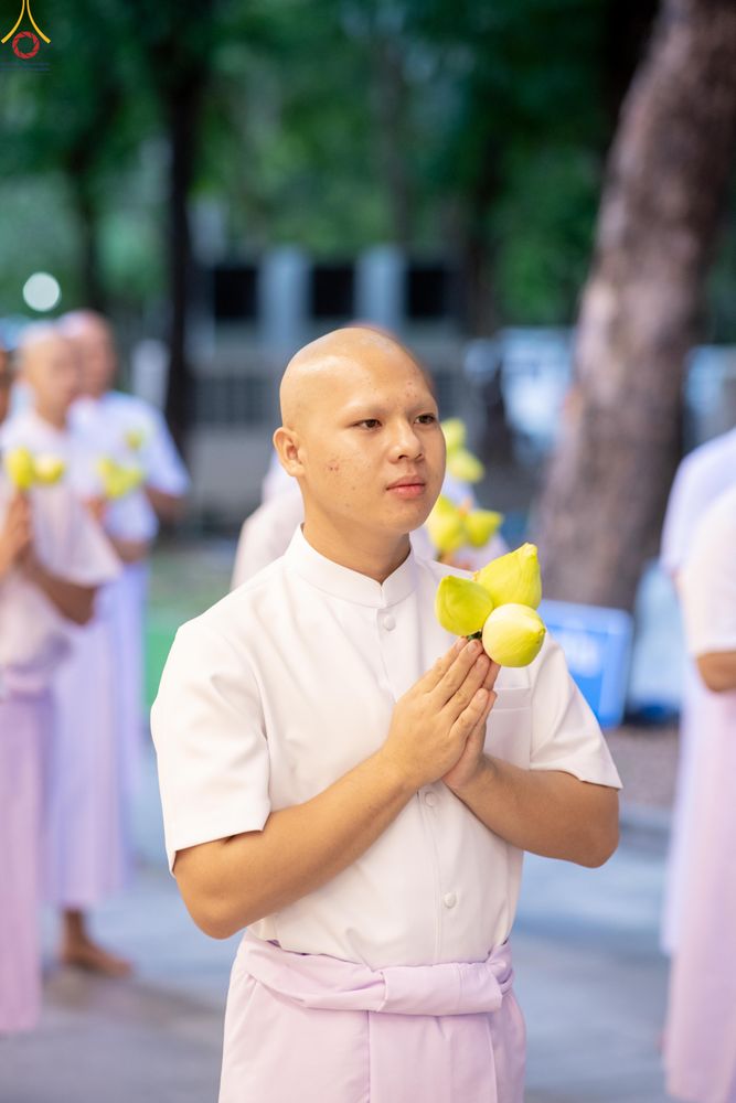ภาพ No.333734:วันเสาร์ที่ 13 มิถุนายน พ.ศ.2569 พิธีเวียนประทักษิณ , พิธีวันทาสีมา , วันทาพระประธาน , พิธีขอขมาและมอบผ้าไตร โครงการอุปสมบทหมู่ผู้บริหาร รุ่นที่ 16 , โครงการอุปสมบทหมู่ธรรมทายาท ระดับอุดมศึกษา รุ่นที่ 53 (ภาคฤดูฝน) ณ โบสถ์พระไตรปิฏก วัดพระธรรมกาย