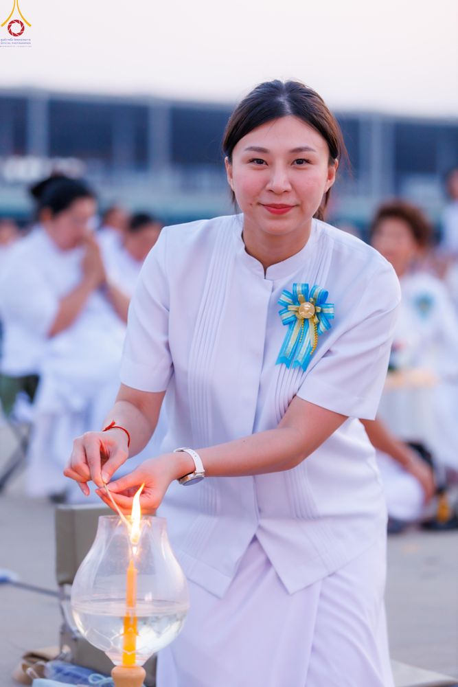 ภาพ No.307640:วันที่ 31 มกราคม พ.ศ. 2569 พิธีจุดประทีปธรรมถวายเป็นพุทธบูชา  และบูชาธรรมมหาปูชนียาจารย์ (ภาพชุดที่ 2) ณ วัดพระธรรมกาย ปทุมธานี ในโครงการธรรมยาตรา กตัญญูบูชา มหาปูชนียาจารย์ พระมงคลเทพมุนี(สด จนฺทสโร) พระผู้ปราบมาร อนุสรณ์สถาน 7 แห่ง ปีที่ 14