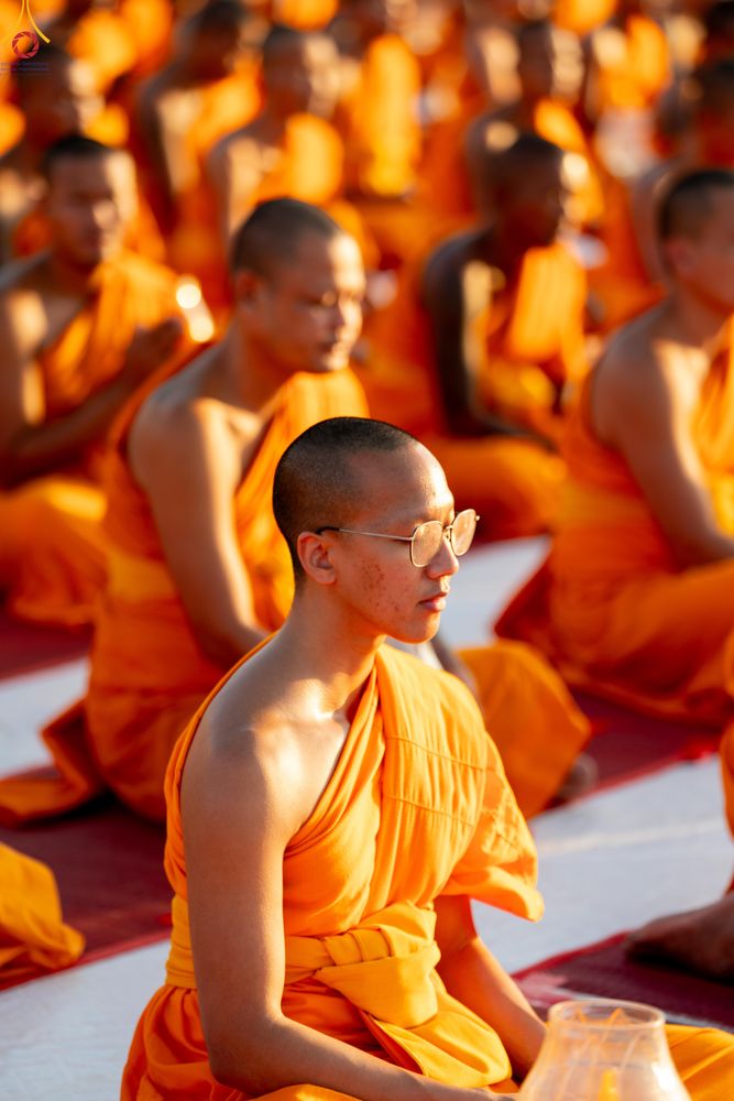 ภาพ No.301992:วันที่ 23 มกราคม พ.ศ. 2569 พิธีจุดประทีปธรรมถวายเป็นพุทธบูชา และบูชาธรรมมหาปูชนียาจารย์  ณ อนุสรณ์สถานลำดับที่ 5 สถานที่เผยแผ่วิชชาธรรมกายครั้งแรก อนุสรณ์สถานบางปลา วัดบางปลา อำเภอบางเลน จังหวัดนครปฐม ในโครงการธรรมยาตรา กตัญญูบูชา มหาปูชนียาจารย์ พระมงคล