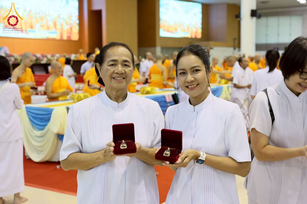 ภาพ No.259901:วันอาทิตย์ที่ 5 ตุลาคม พ.ศ. 2568 สัมมนาพิเศษ "จากกฐินวัดพระธรรมกาย สู่กฐินทั่วไทย 30,000 วัด" ณ สภาธรรมกายสากล วัดพระธรรมกาย