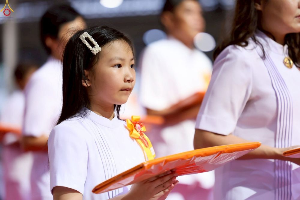 ภาพ No.244003:วันอาทิตย์ที่ 7 กันยายน พ.ศ. 2568 พิธีทอดผ้าป่าสมทบกฐินวัดพระธรรมกาย และสมทบกฐิน 30,000 วัดทั่วไทย ครั้งที่ 2 ณ ห้องแก้วสารพัดนึก 1 วัดพระธรรมกาย