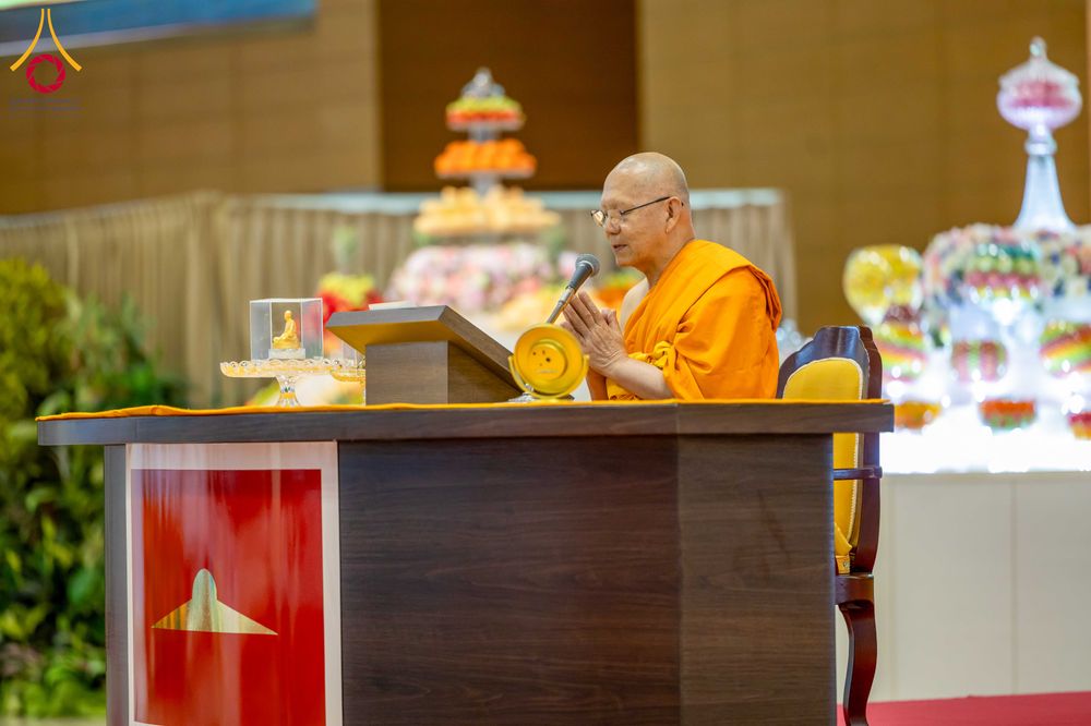 ภาพ No.308564:วันที่ 1 กุมภาพันธ์ พ.ศ. 2569 สัมมนาพิเศษ พิธีมอบพระราชเหล็ก ณ ห้องแก้วสารพัดนึก1 วัดพระธรรมกาย จ.ปทุมธานี